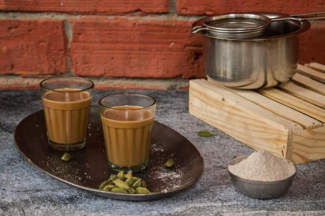 Elaichi Tea