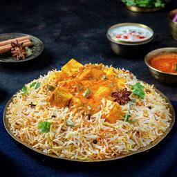 Paneer hyderabadi family bucket biryani