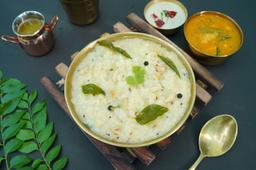Pongal with sambar and chutney