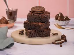 Classic oreo brownie -  1pc