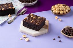 Hazelnut chocolate brownie - 1pc