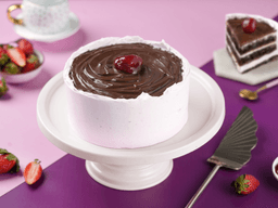 Choco strawberry cake - 500 gms