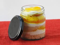 Mango jar cake