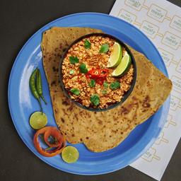 Chicken keema with tawa parathas