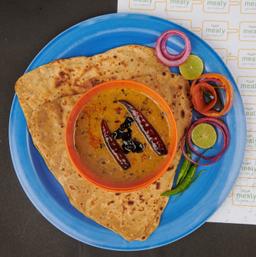 Kadhi pakoda with tawa parathas