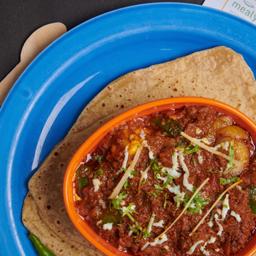 Paneer tikka masala with tawa parathas