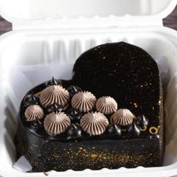 Chocolate truffle heart cake bento