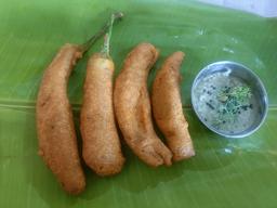 Chilli bajji [4 pieces]