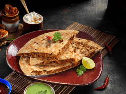 Chicken tikka paratha
