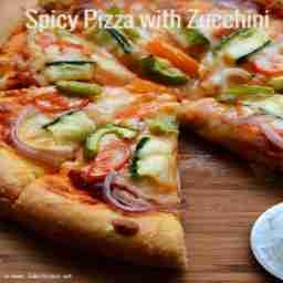 Spicy veg pizza