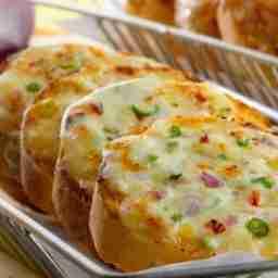 Garlic bread spicy supreme