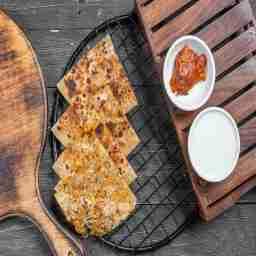 Mix veg parantha