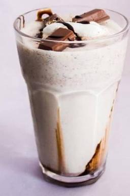 Kitkat milkshake