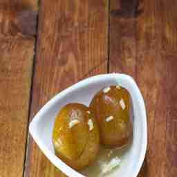 Gulab jamun [2 pieces]