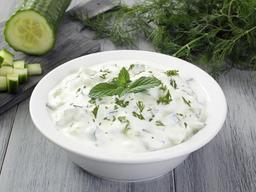 Cucumber raita