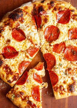Chicken pepporini pizza