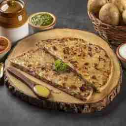 Aloo tawa paratha [2 picese]