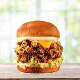 Crispy chicken burger
