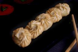 Butter chicken fried momo