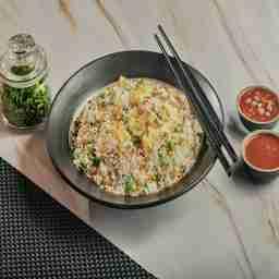 Egg burnt garlic fried rice