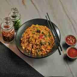 Egg thai fried rice