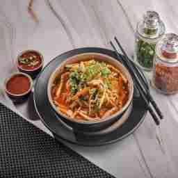 Chicken thukpa