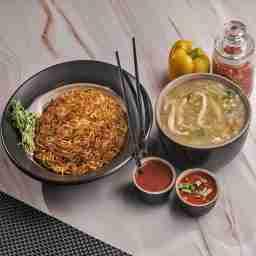 Chicken cantonese noodles
