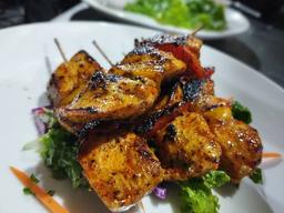 Peri peri chicken skewer
