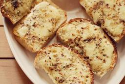 House special mozzarella garlic bread