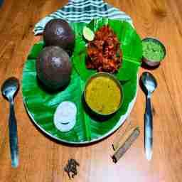 Ragi ball (2 pieces) with chicken fry