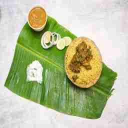 Nati koli chicken meal