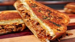 Barbeque chicken sandwich