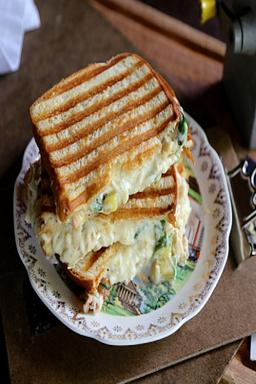 Chicken alfredo sandwich