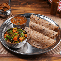 Mix veg rajma meal