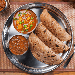 Aloo matar dal makhani meal