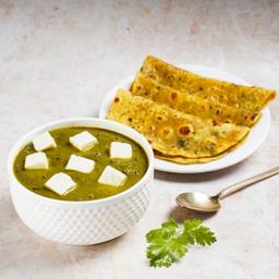 Palak paneer with thepla