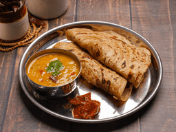 Dal tadka with paratha-2pc