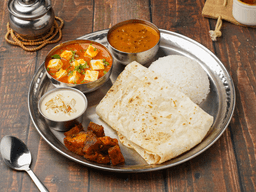 Kadhai paneer, dal makhani deluxe thali