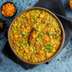 Homely vegetable khichdi