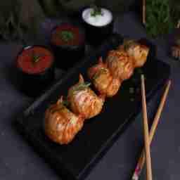 Chicken peri peri fried momo