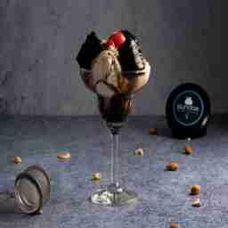 Brownie blast sundae