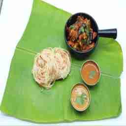 Nool Parotta with Chinthamani Chicken