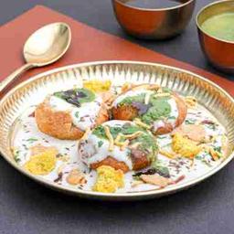 Dahi kachori chaat (serves 2)