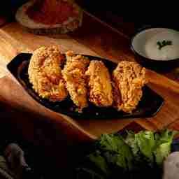 Crispy Fried Chicken Wings