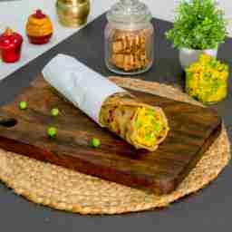 Aloo matar jumbo roll
