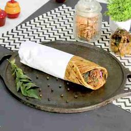 Pepper chicken jumbo roll