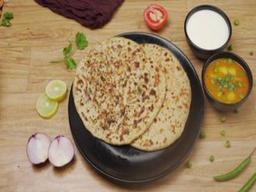 Whole Wheat Desi Ghee Mooli Paratha 1Pc (Seasonal)