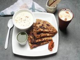 Aloo Paratha With Lassi