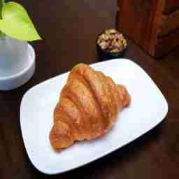 Classic Butter Croissant