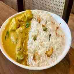 Ghee Rice With Malabar Chicken Curry